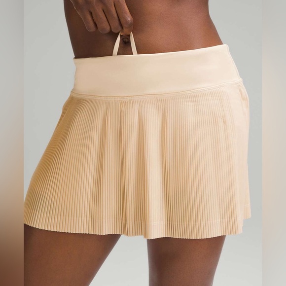 NWT Lululemon Pleat to Street Mid-Rise Skirt - Picture 6 of 13